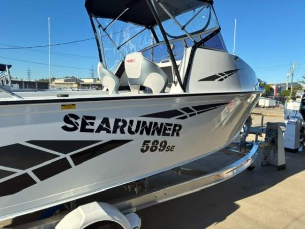 Stacer 589 Sea Runner SE