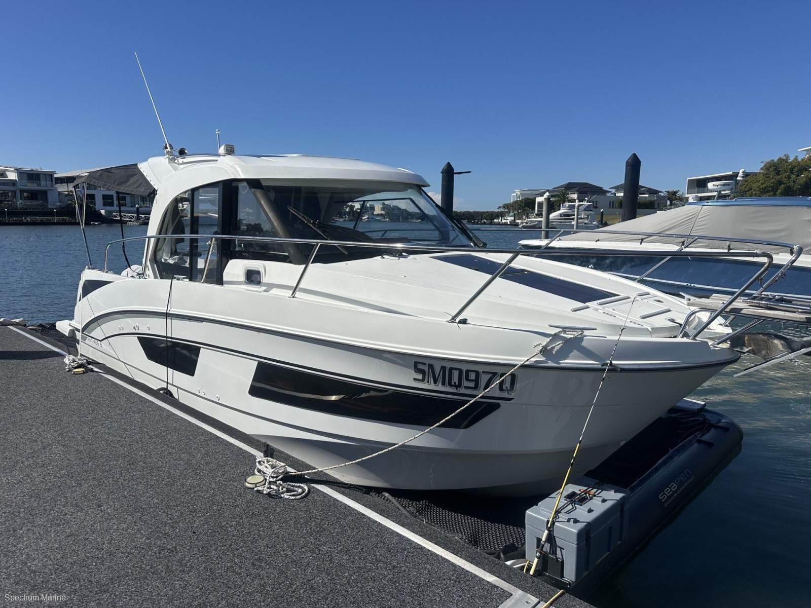 Beneteau Antares 9.0 OB