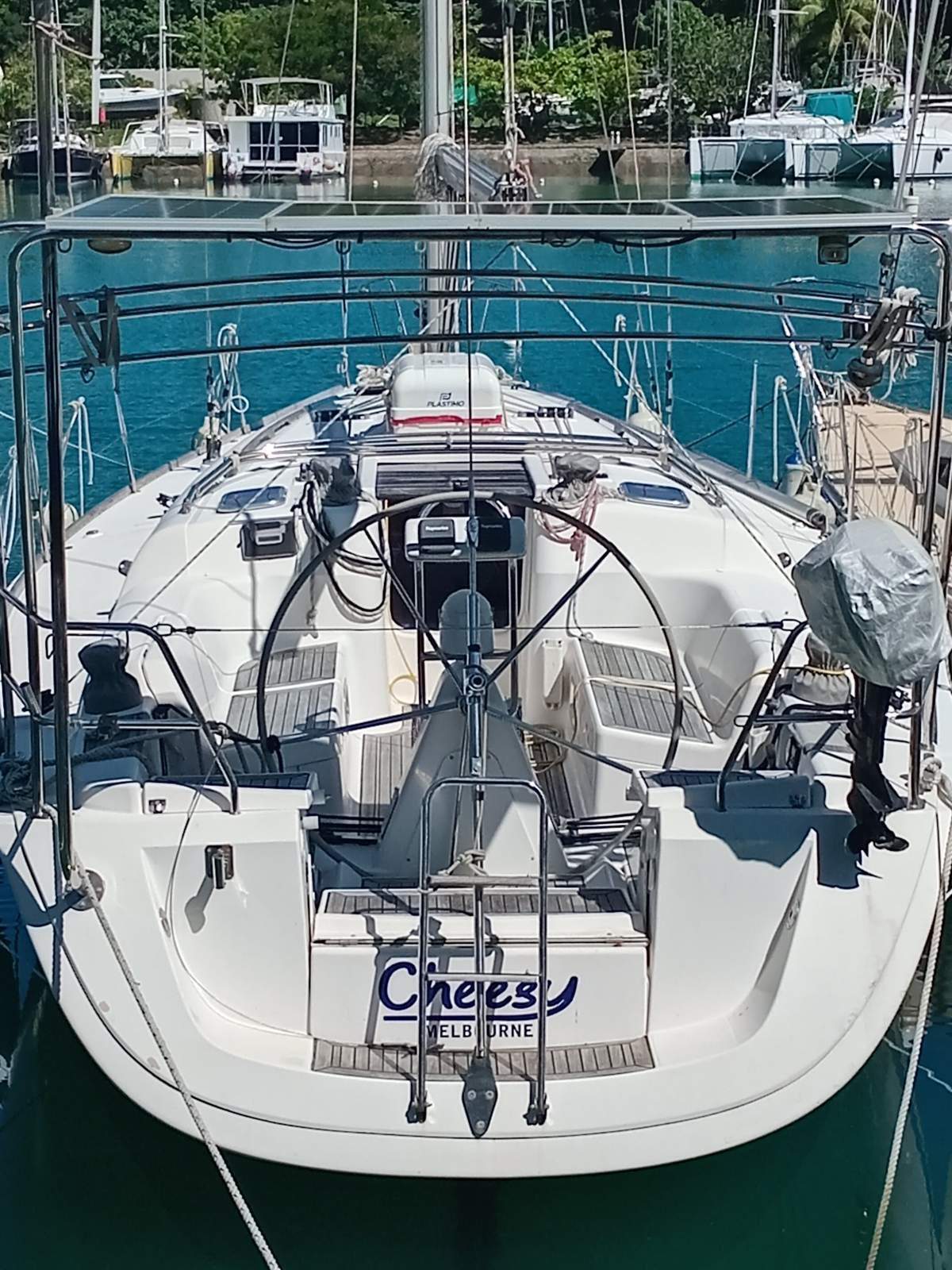 Dufour 40