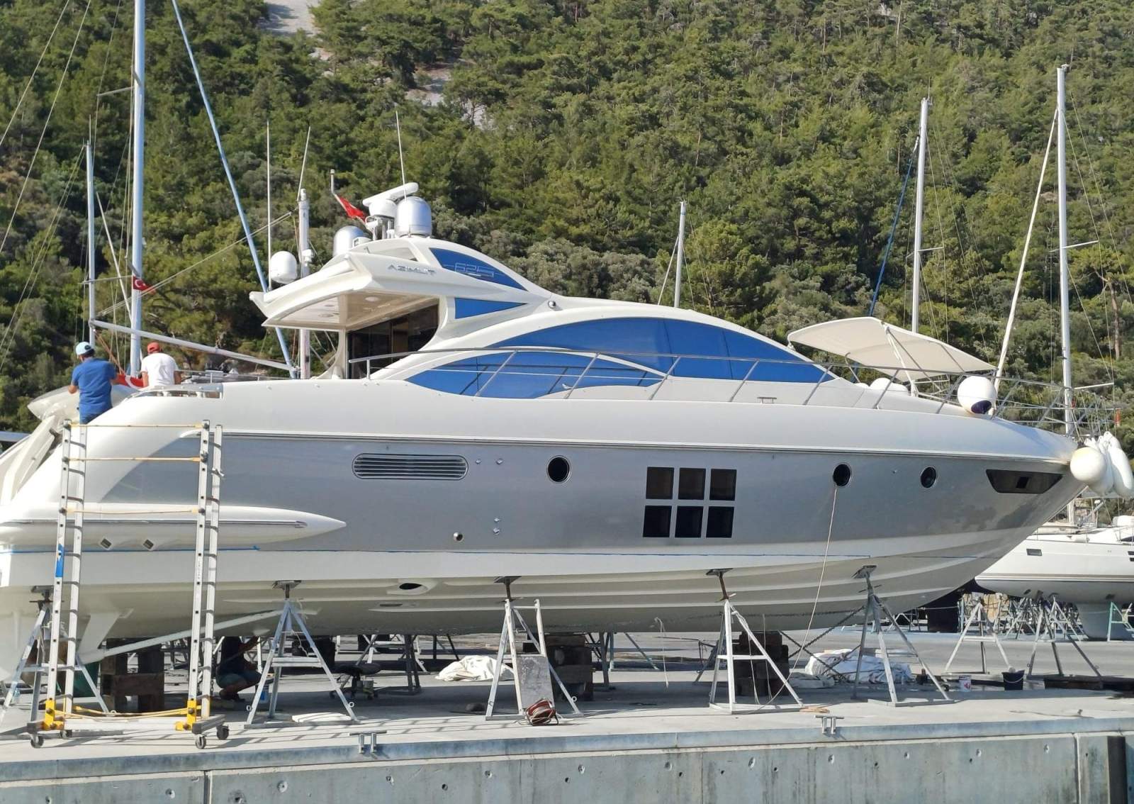 Azimut 62s Special Edition 8 of 8