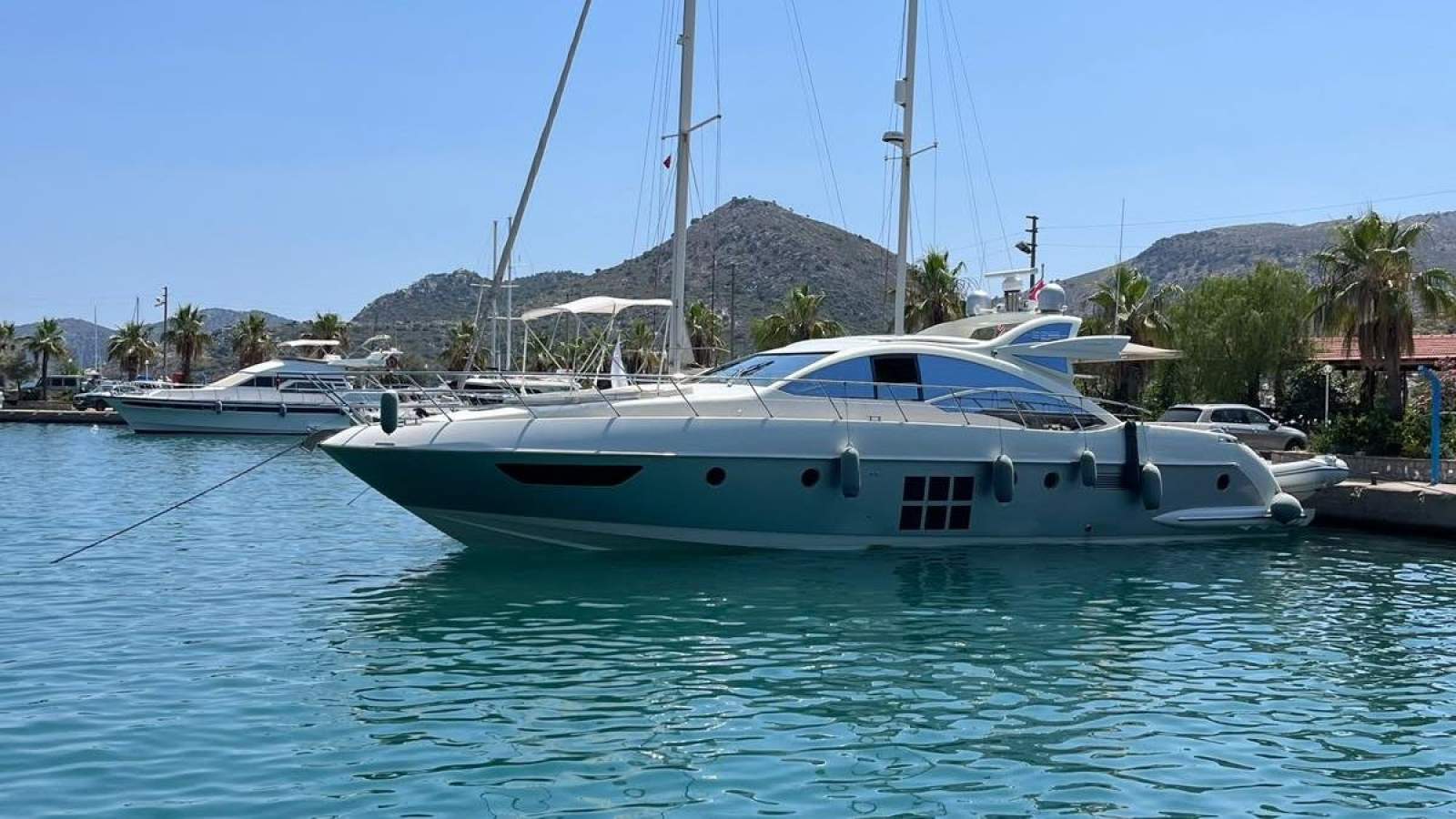 Azimut 62s Special Edition 8 of 8