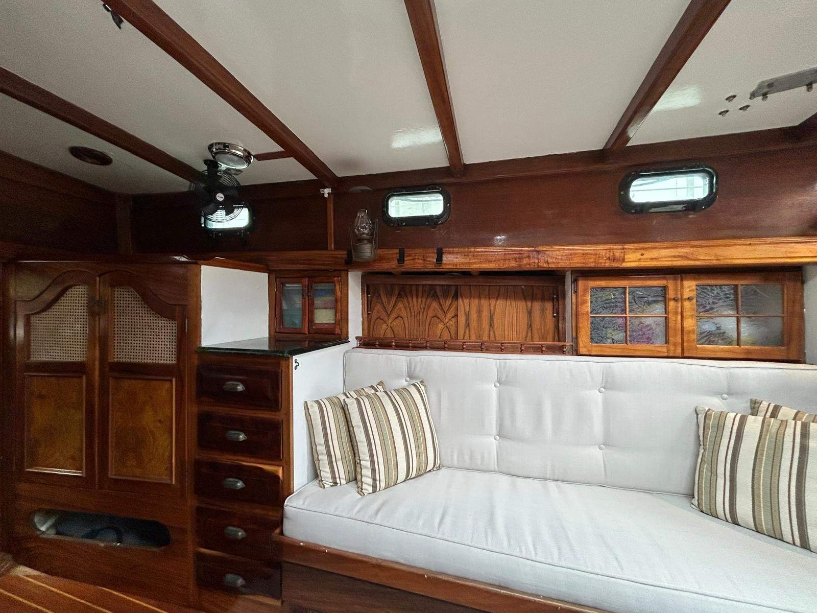 Custom Hubecky 45 Ketch