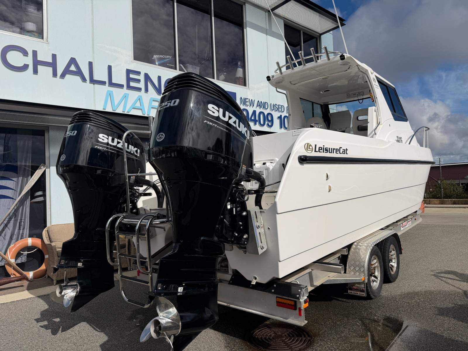 Leisurecat 8000 Sportsfisher