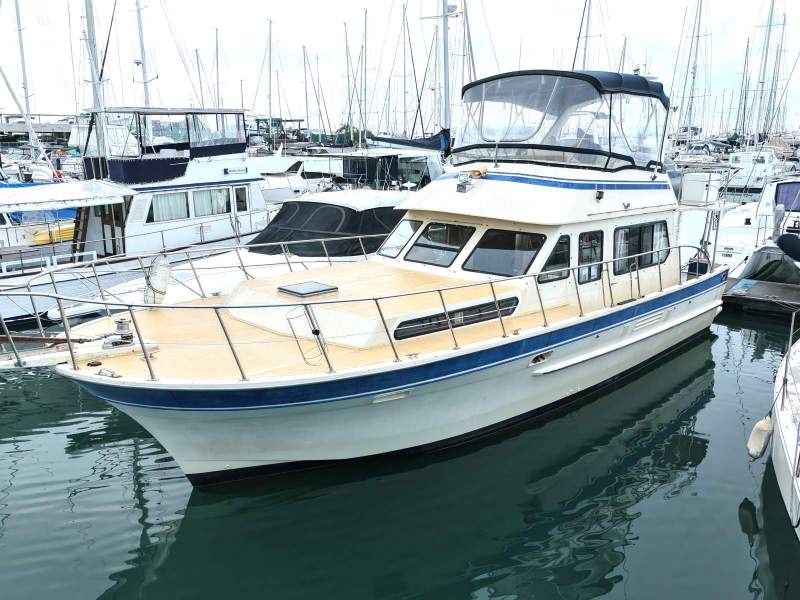 Ranger 40 Flybridge