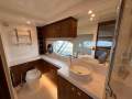 Riviera 6000 Sport Yacht Platinum Edition