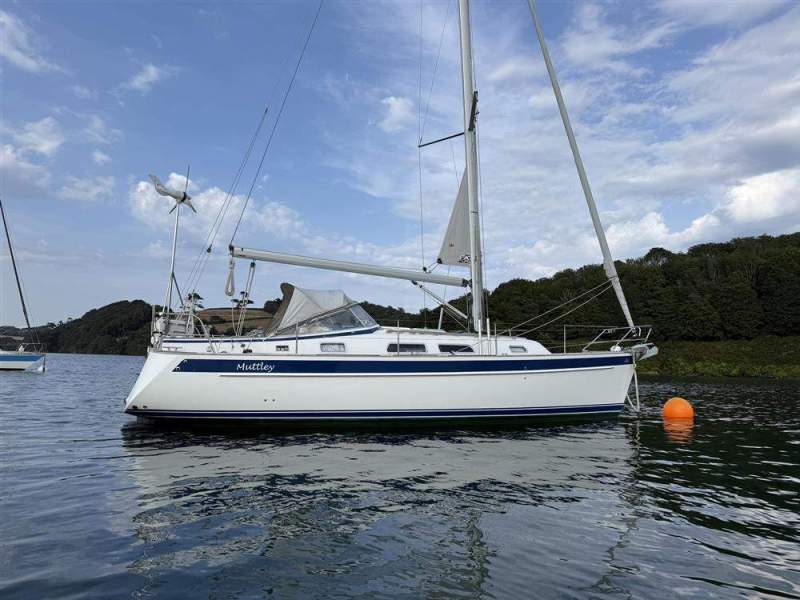 Hallberg-Rassy 42