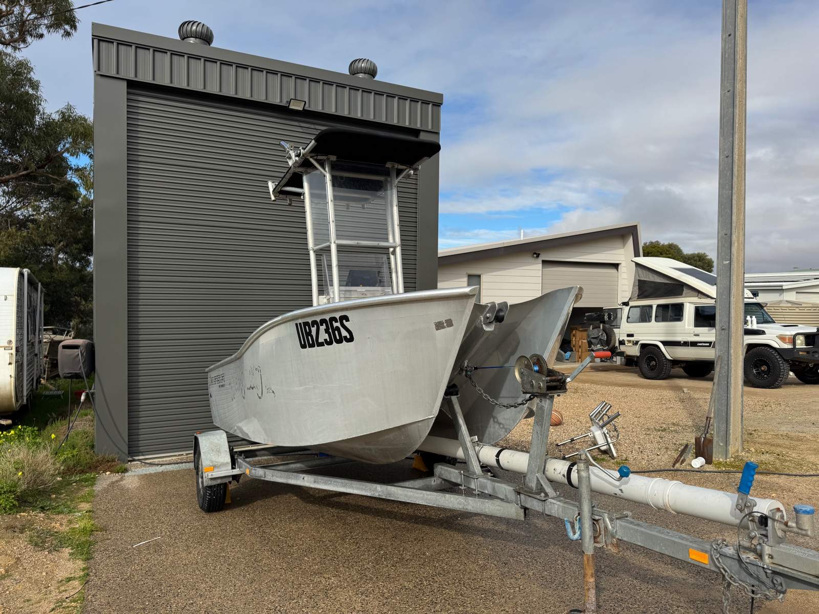 Kingfisher Minicat 450