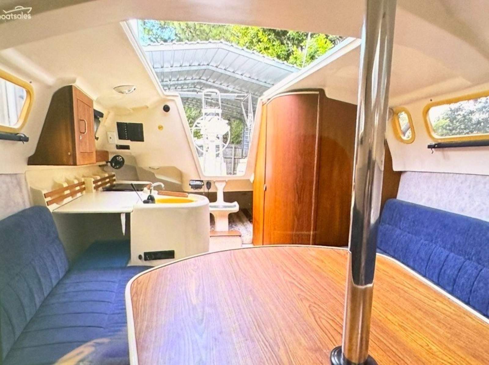 Hunter 260