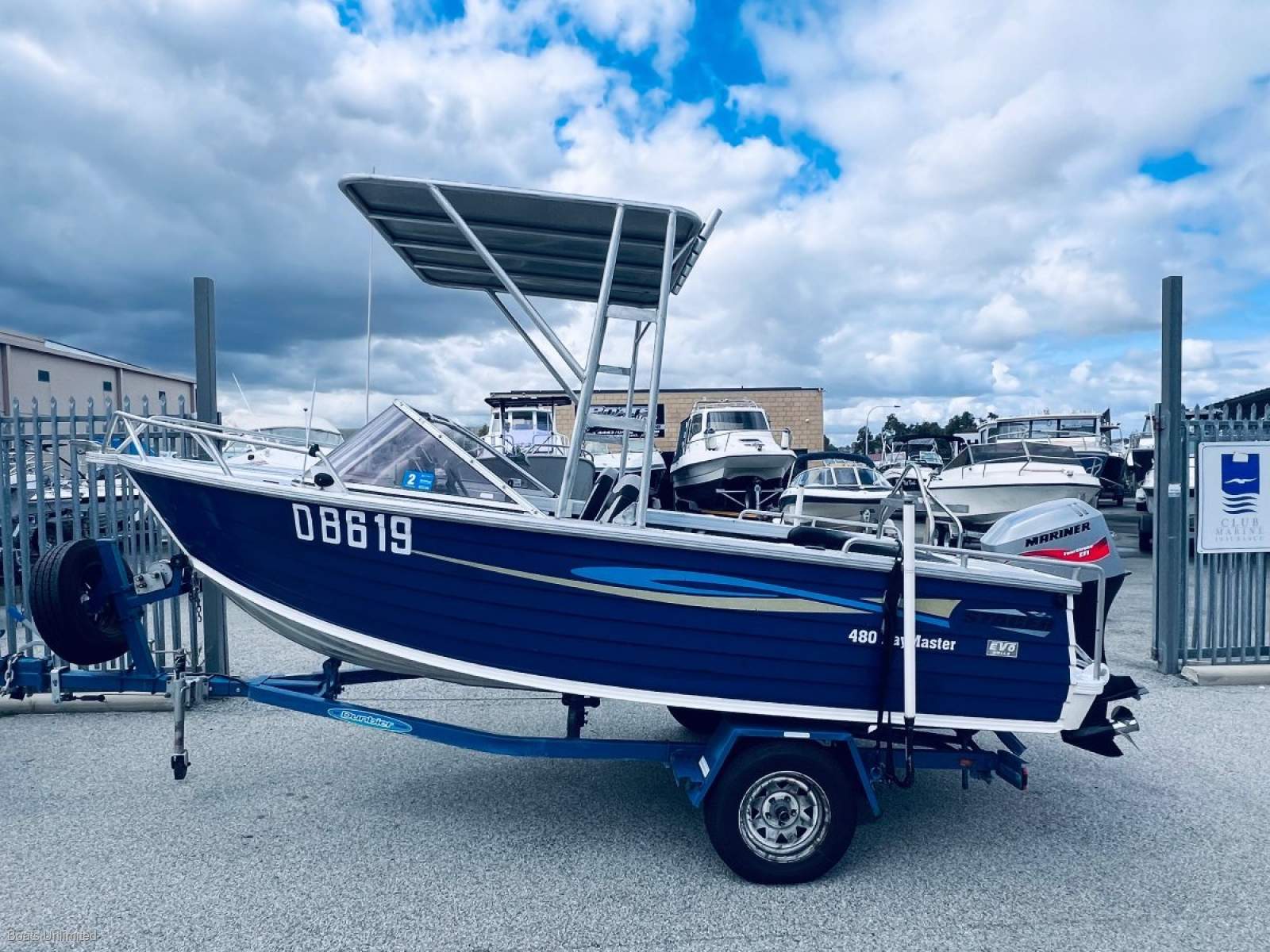 Stacer 480 Bay Master RUNABOUT SUPER RELIABLE AND CHEAP TO RUN