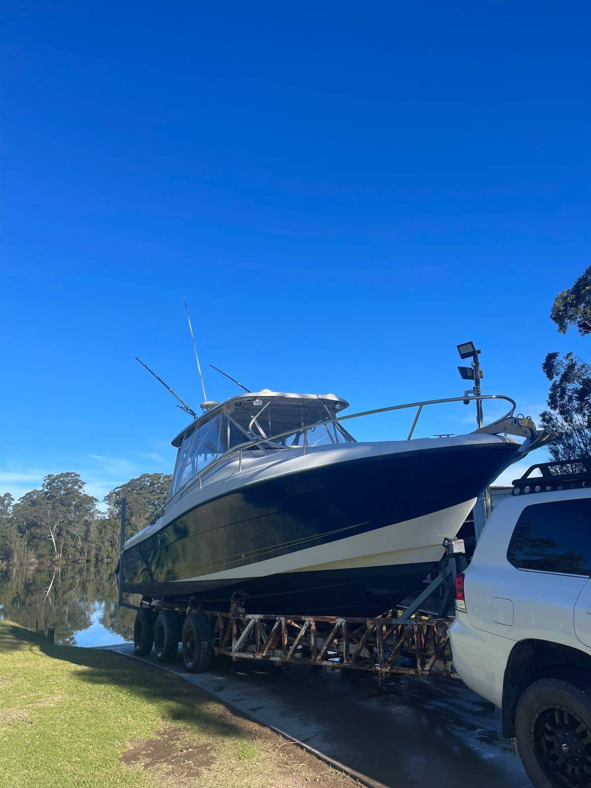 Hydra Sports 3300VX