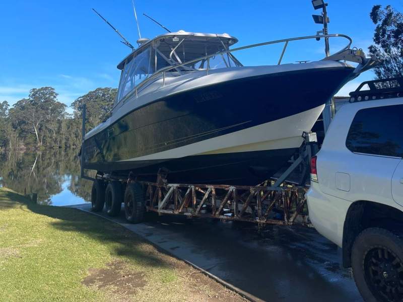 Hydra Sports 3300VX