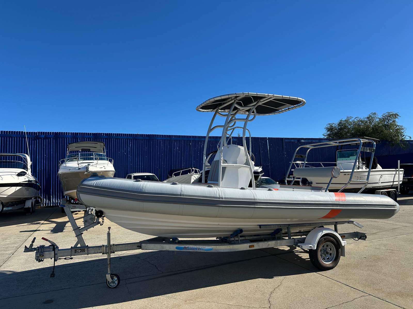 Stingray Ribs 5.9 Searaider