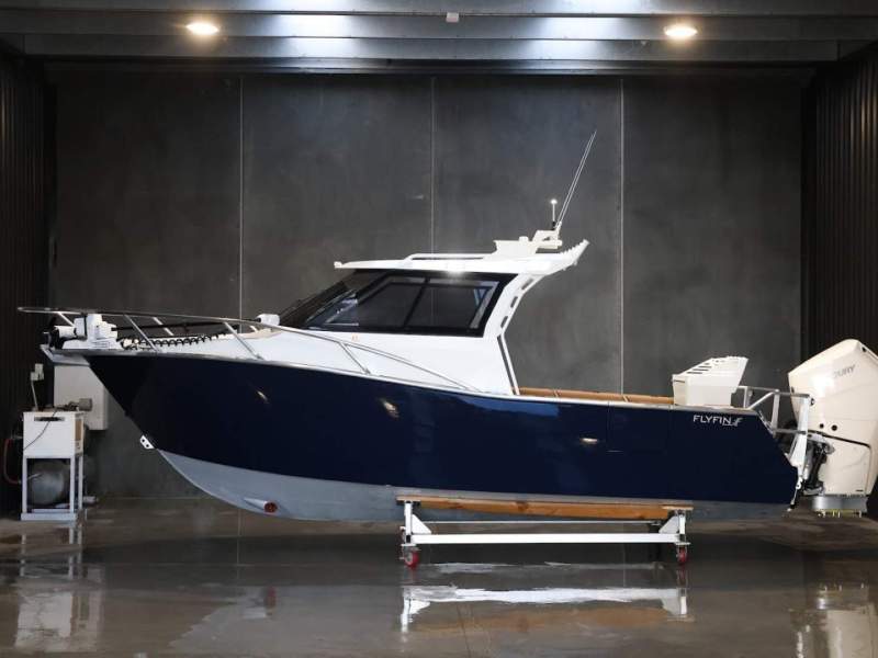FlyFin 2300 HT