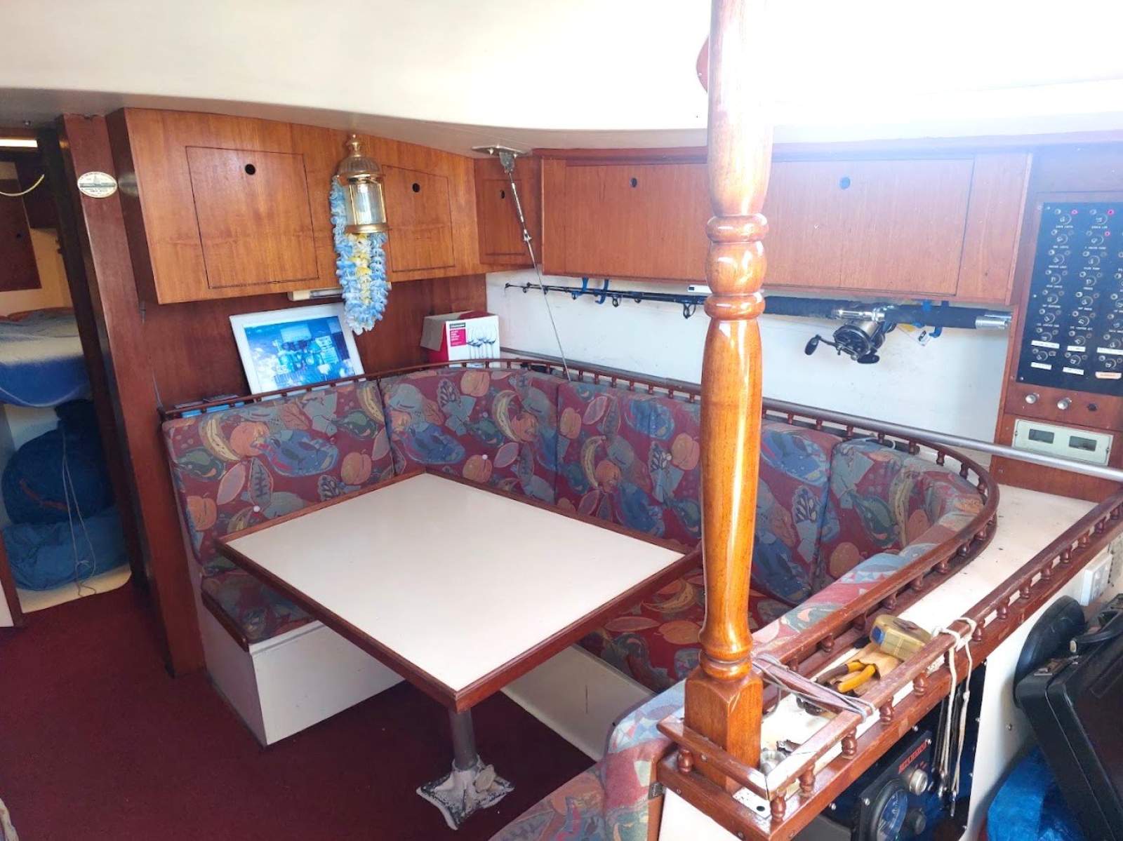 Columbia 34 MK II