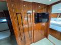 Riviera 5000 Sport Yacht