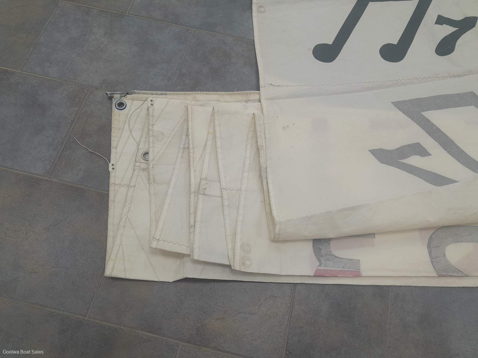 7.09 m Dacron Mainsail