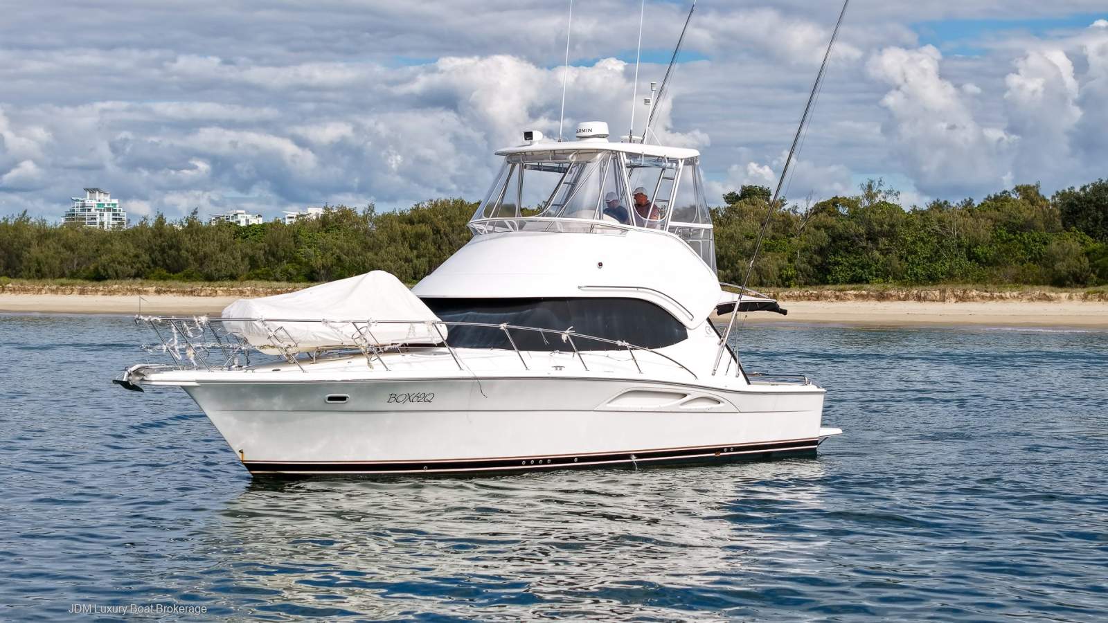 Riviera 37 Flybridge