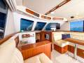 Riviera 37 Flybridge