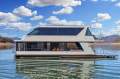 NEPTUNE Houseboat Holiday Home on Lake Eildon:Neptune on Lake Eildon