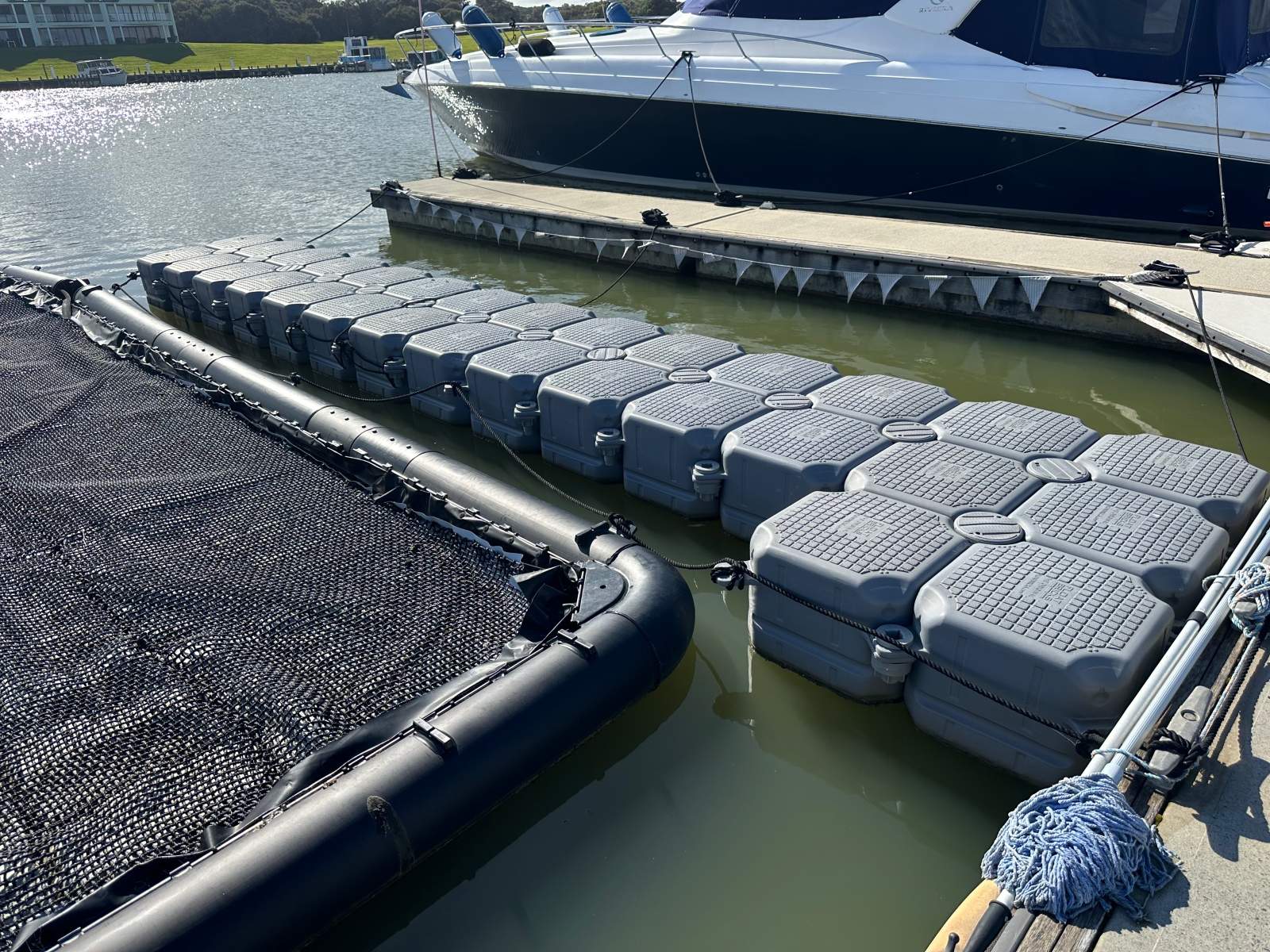 Float Bricks