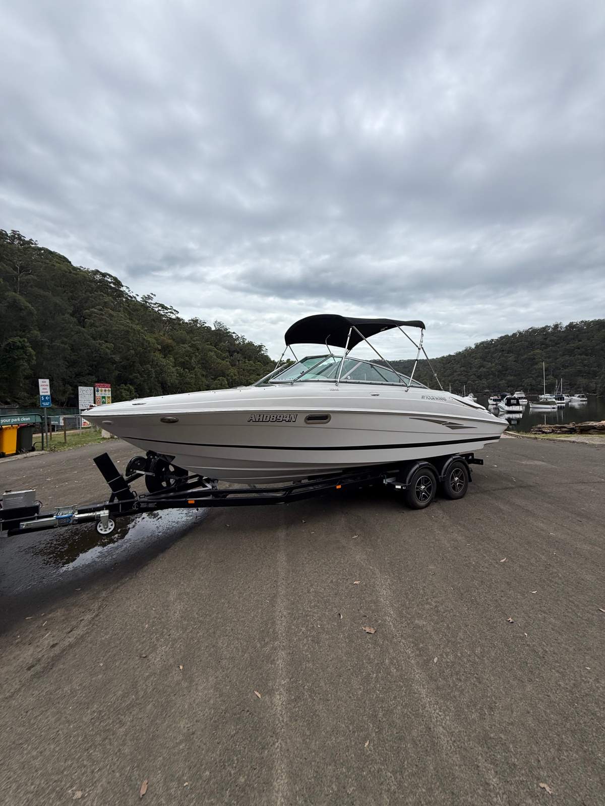 Four Winns Horizon 240