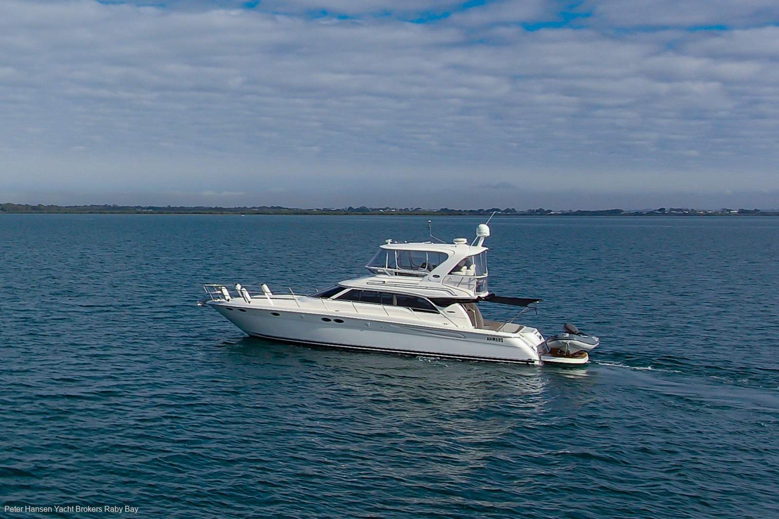 Sea Ray 480 Sedan Bridge