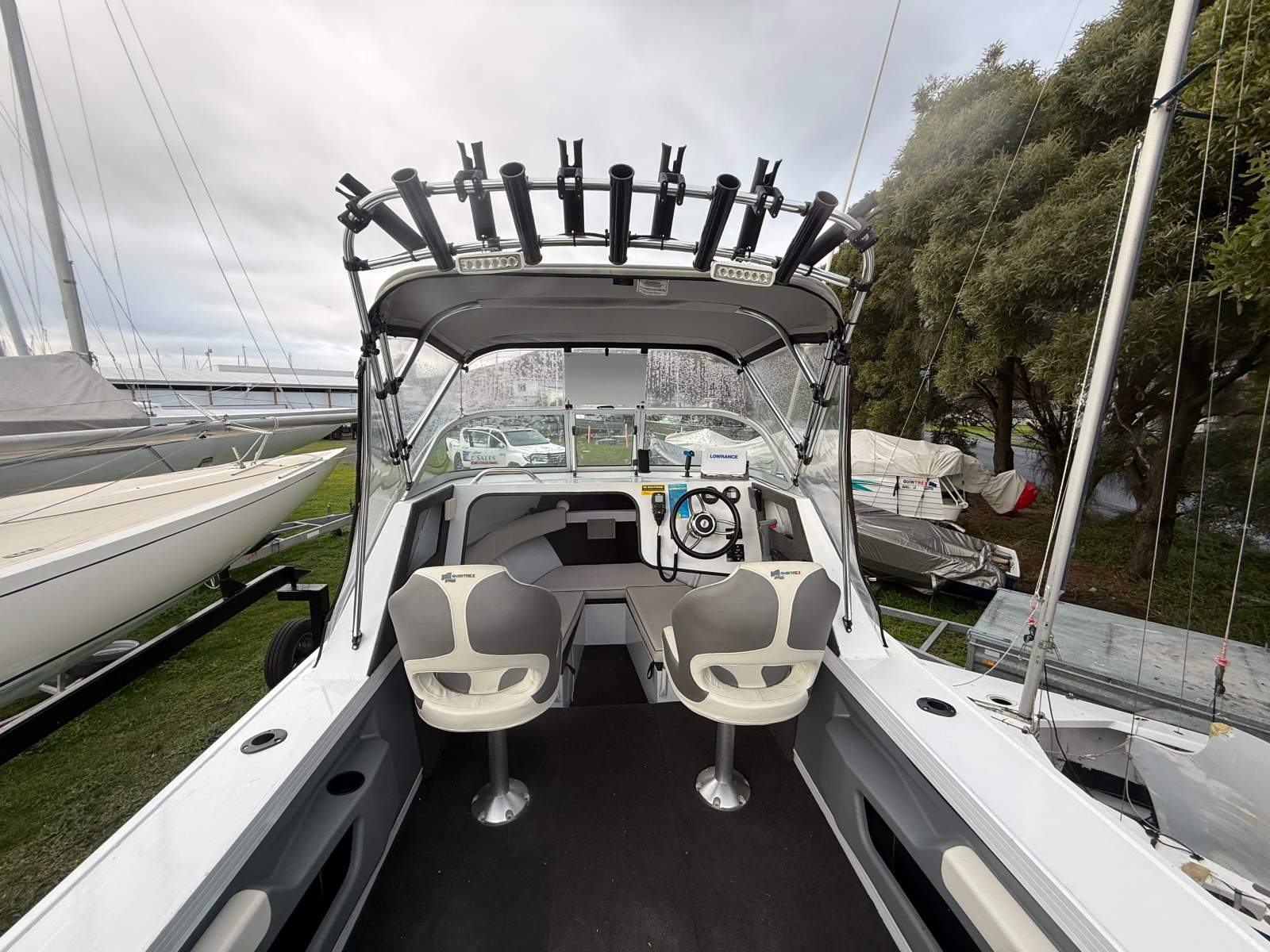 Quintrex 590 Ocean Spirit