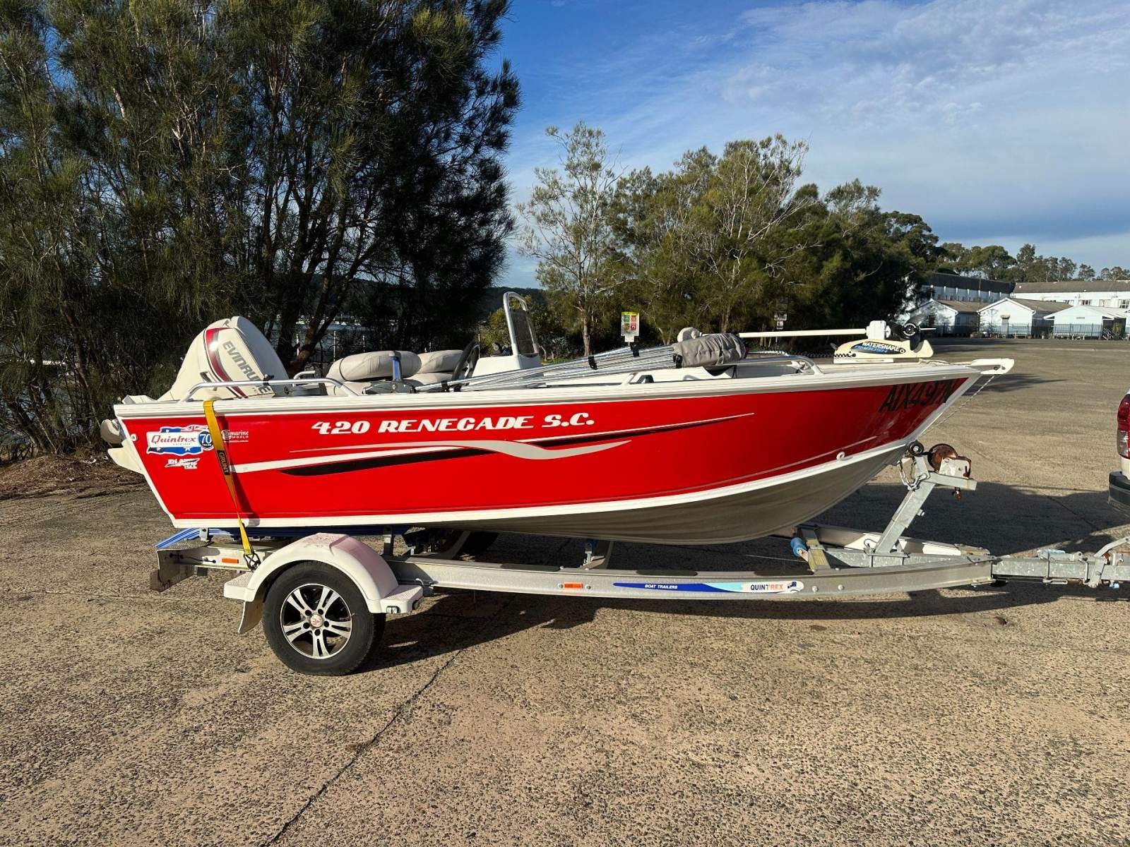 Quintrex 420 Renegade SC