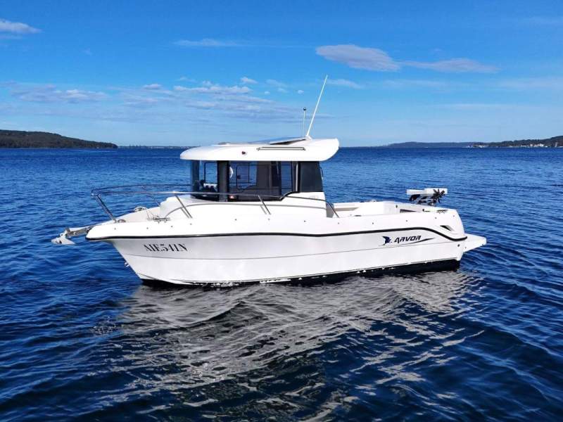 Arvor 690 D