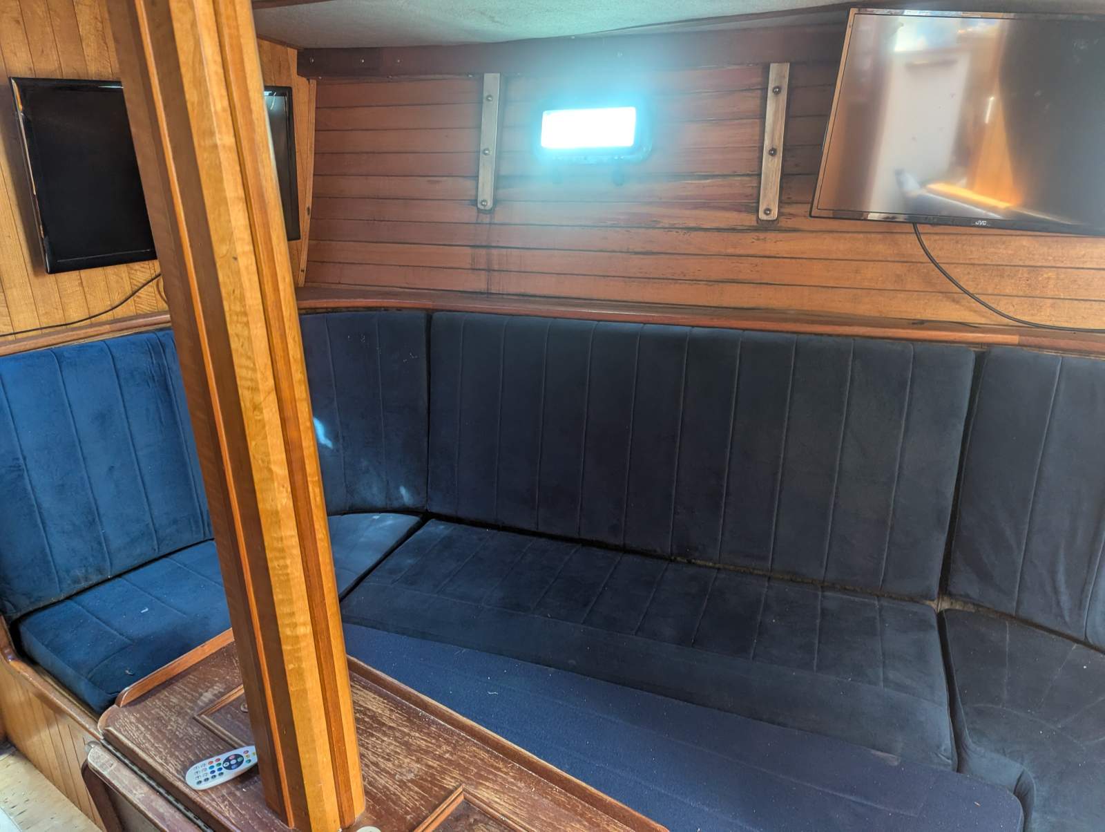 Ted Brewer Pilot House Cutter