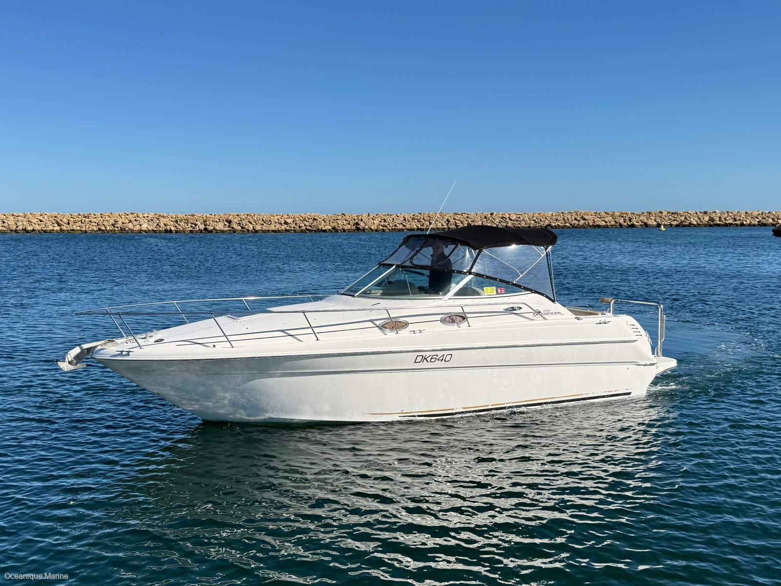 Sea Ray 270 Sundancer Repowered Mercruiser 6.2L 350HP engine package