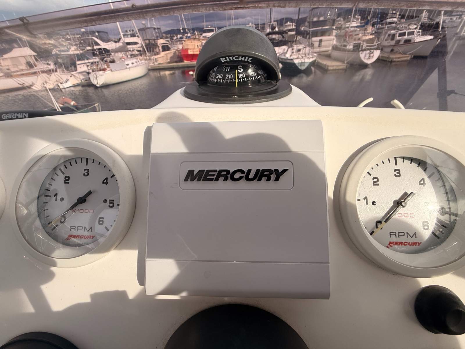 Caribbean 26 Flybridge Cruiser 2006 Model KAIZEN