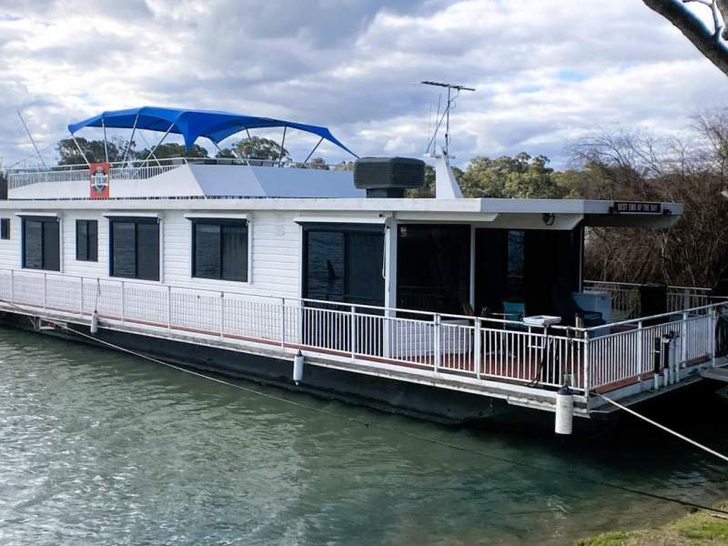 "Best End Of The Day" Large Dual Decked Houseboat.