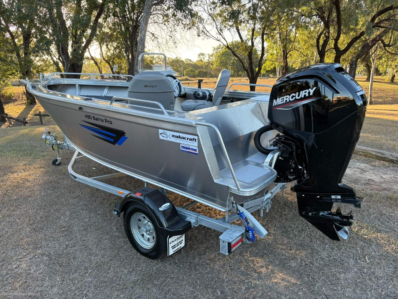 Makocraft 490 Barra Pro Side Console BOAT PACKAGE IN STOCK AND ON SALE NOW!!!