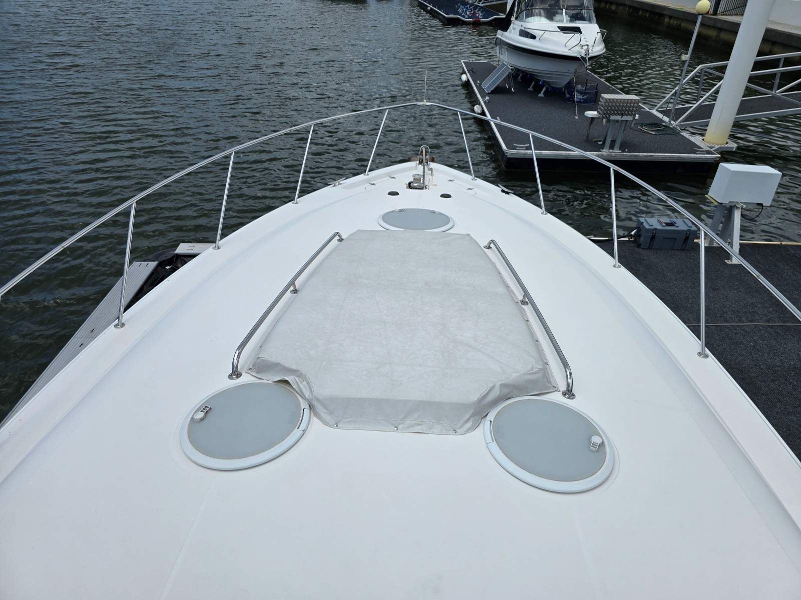 Riviera M370 Sports Cruiser