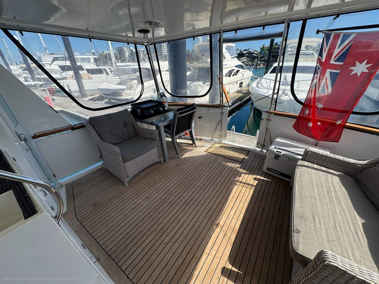 Sea Ranger 47 Aft Cabin Flybridge Cruiser