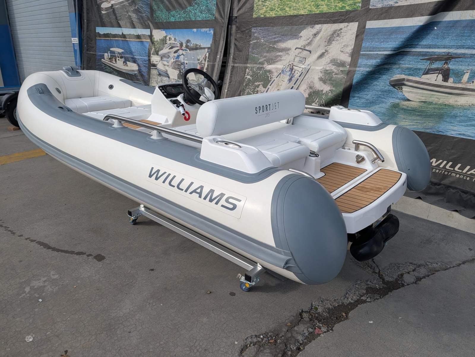 Williams 395 Sportjet Fibreglass centre console RIB with hypalon tubes