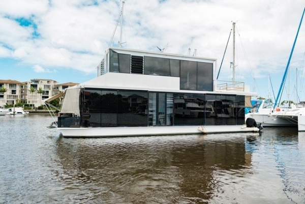 Havana 45 Houseboat