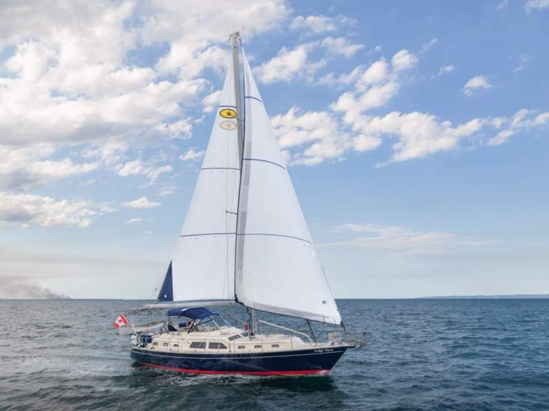 Island Packet 445 - The Ultimate World Cruiser