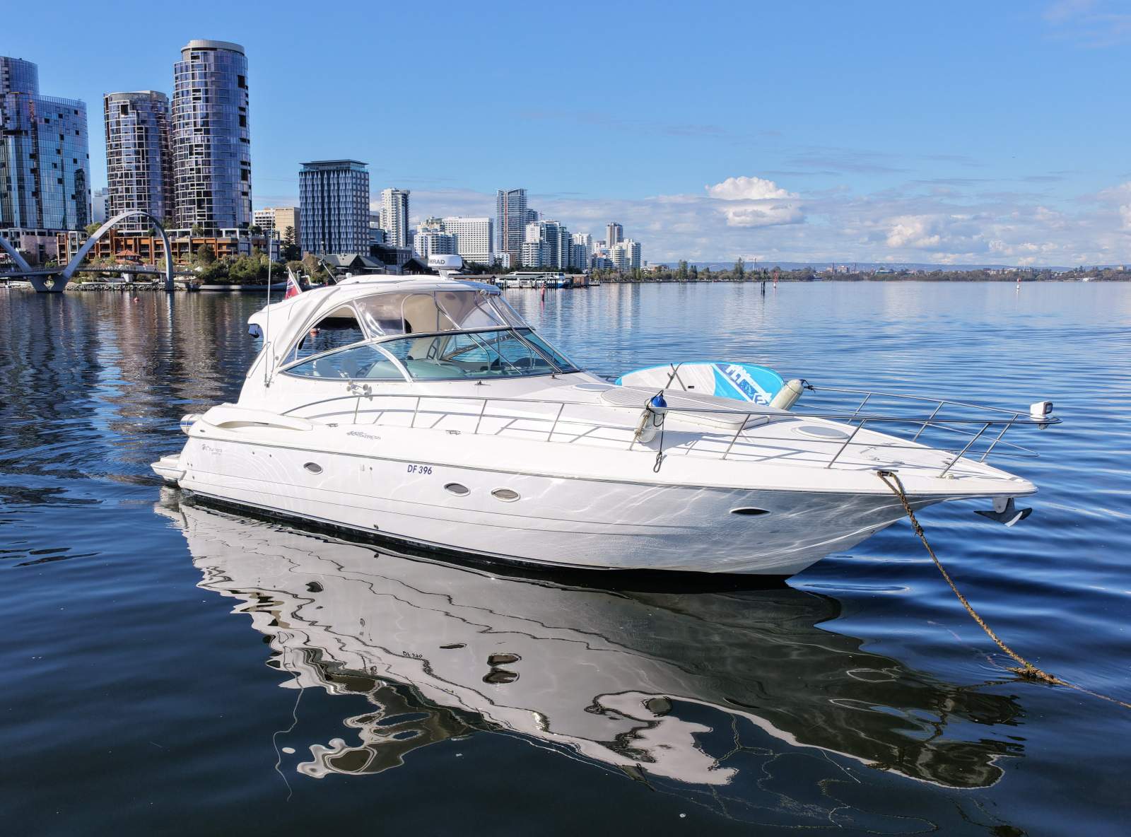 Cruisers Yachts 460 Express