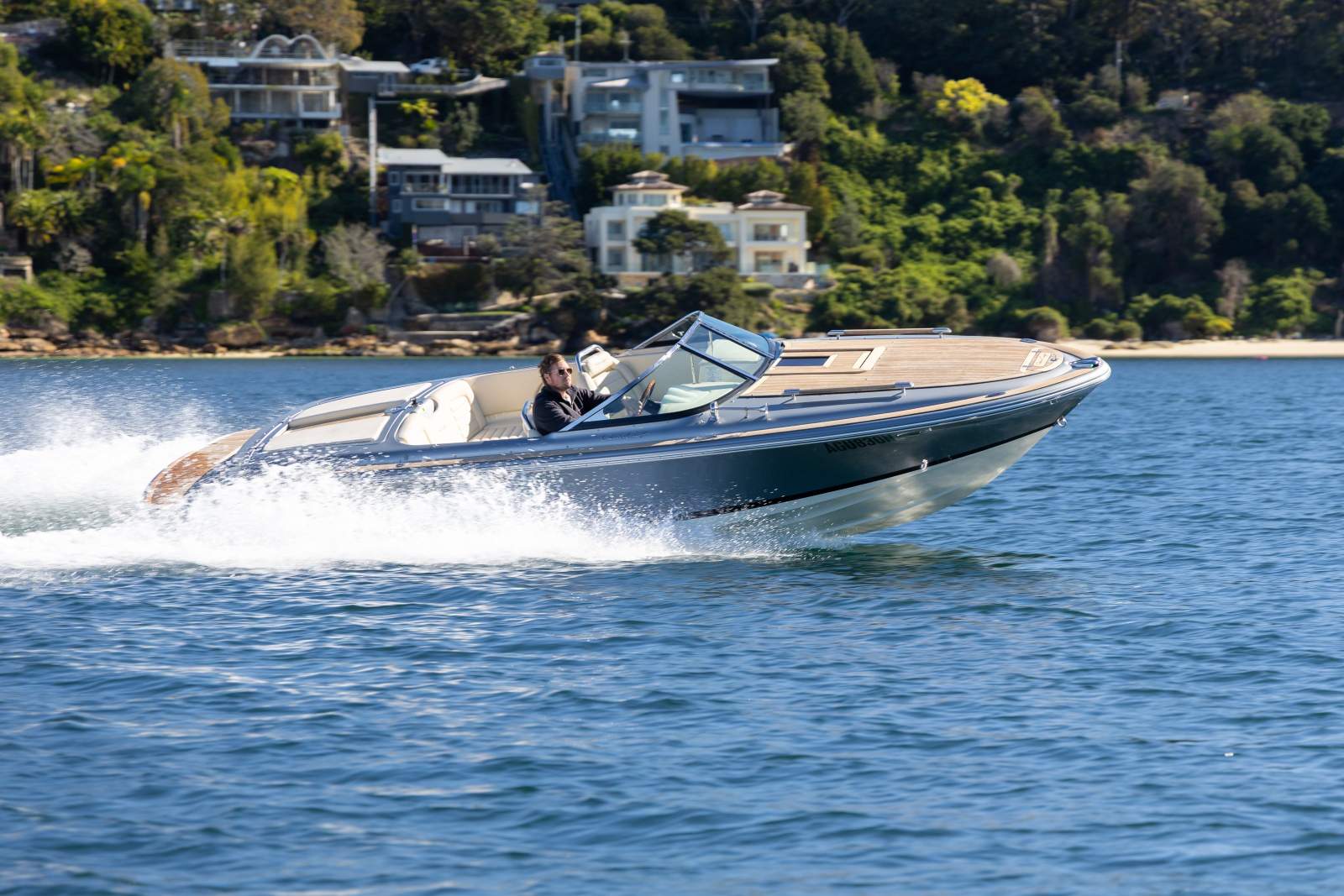 Chris Craft Corsair 22