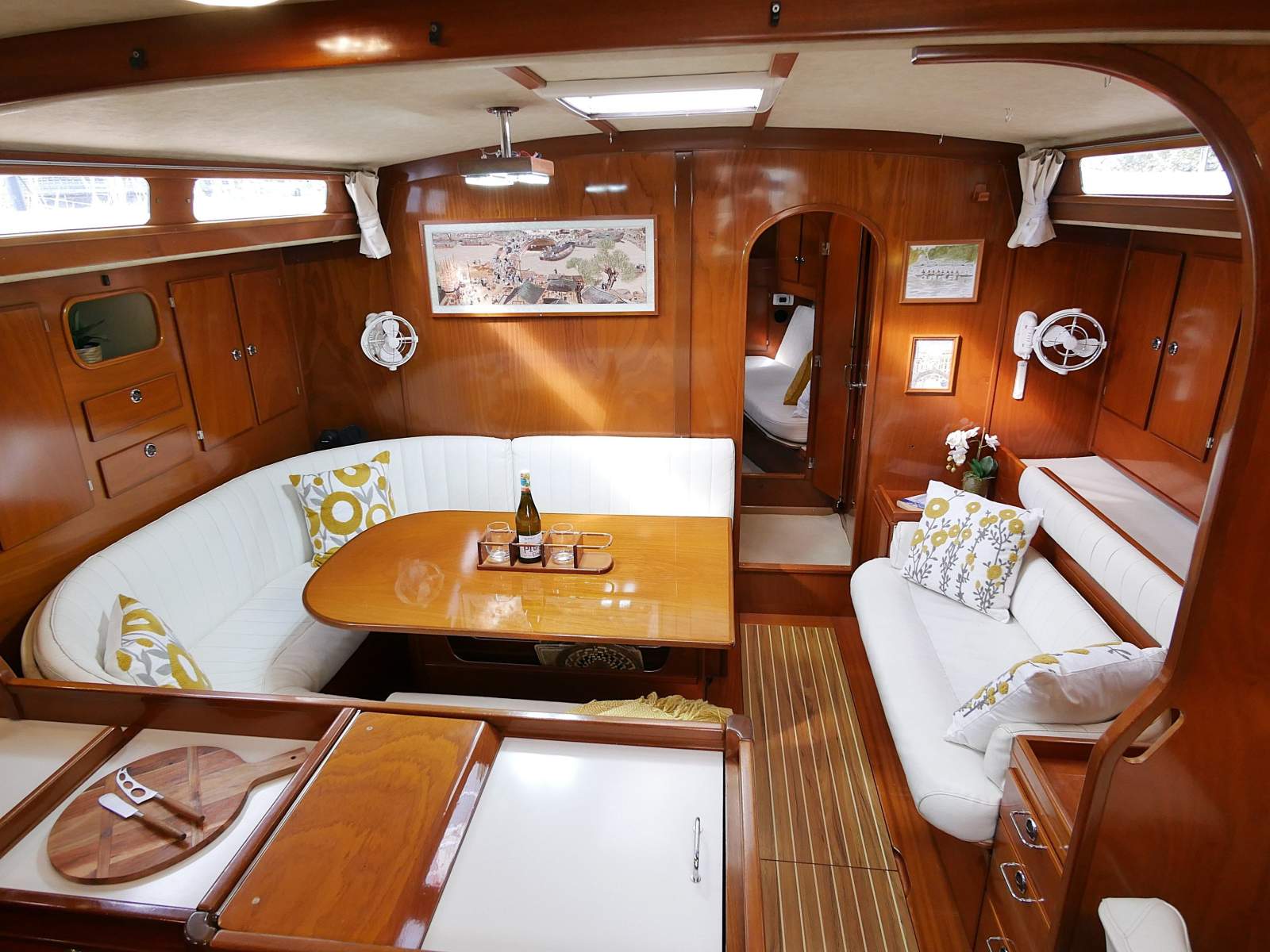 Amel Super Maramu 2000 - Proven Bluewater Cruiser. Thoughtfully Modernised