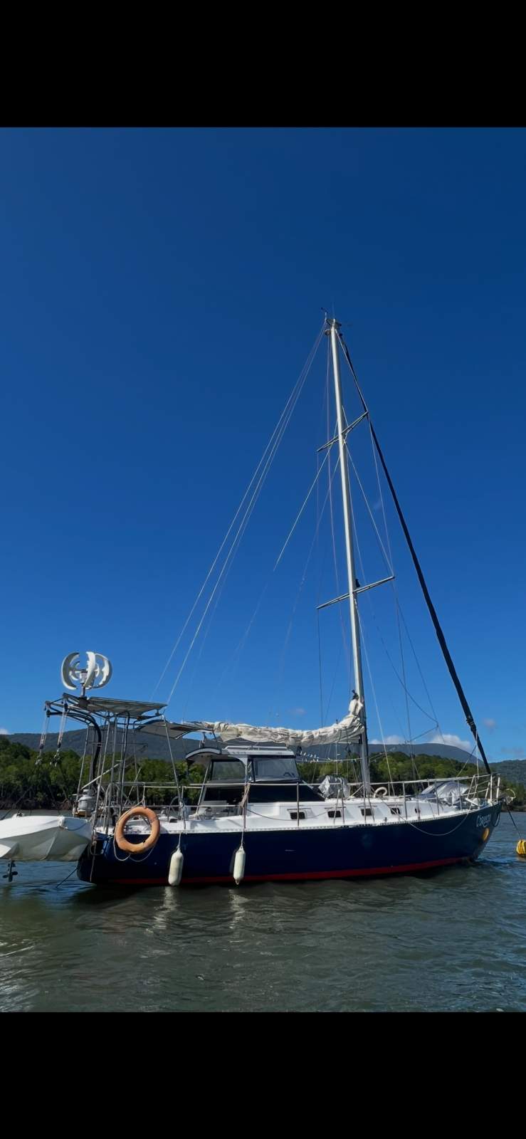 Bruce Roberts 36 Motor Sailer