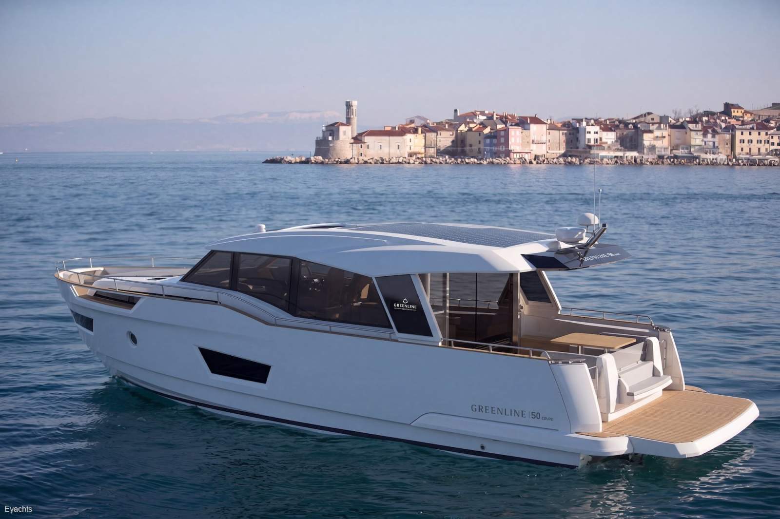 Greenline 50 Coupe