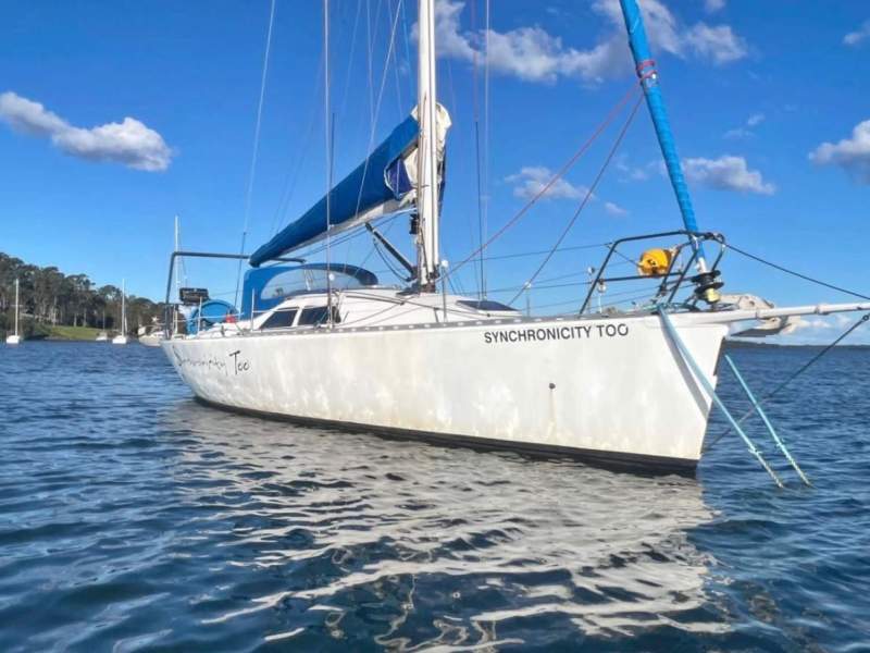Simonis Fast 42 Exceptional blue water cruiser ready to sail away!