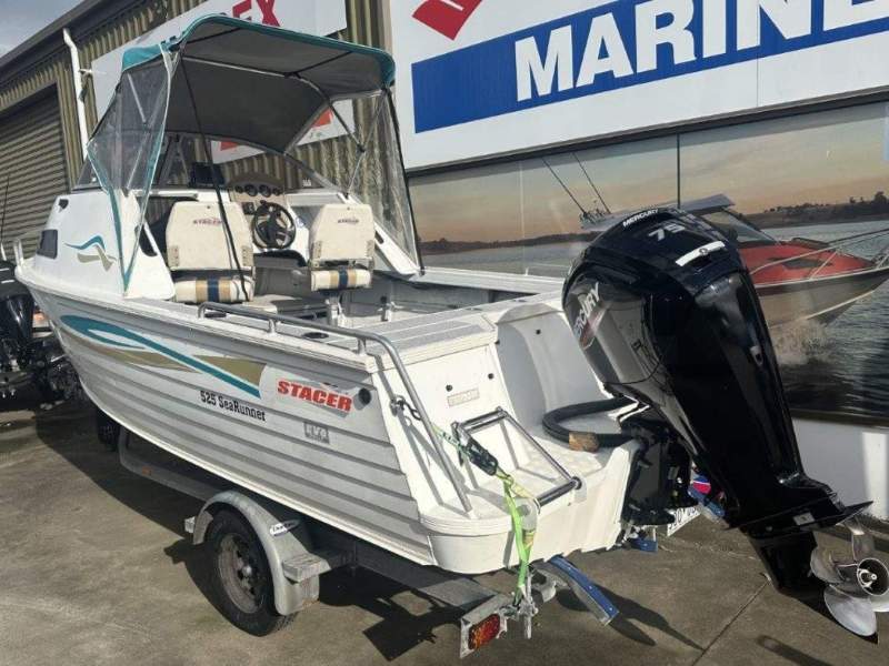 Stacer 525 Sea Runner