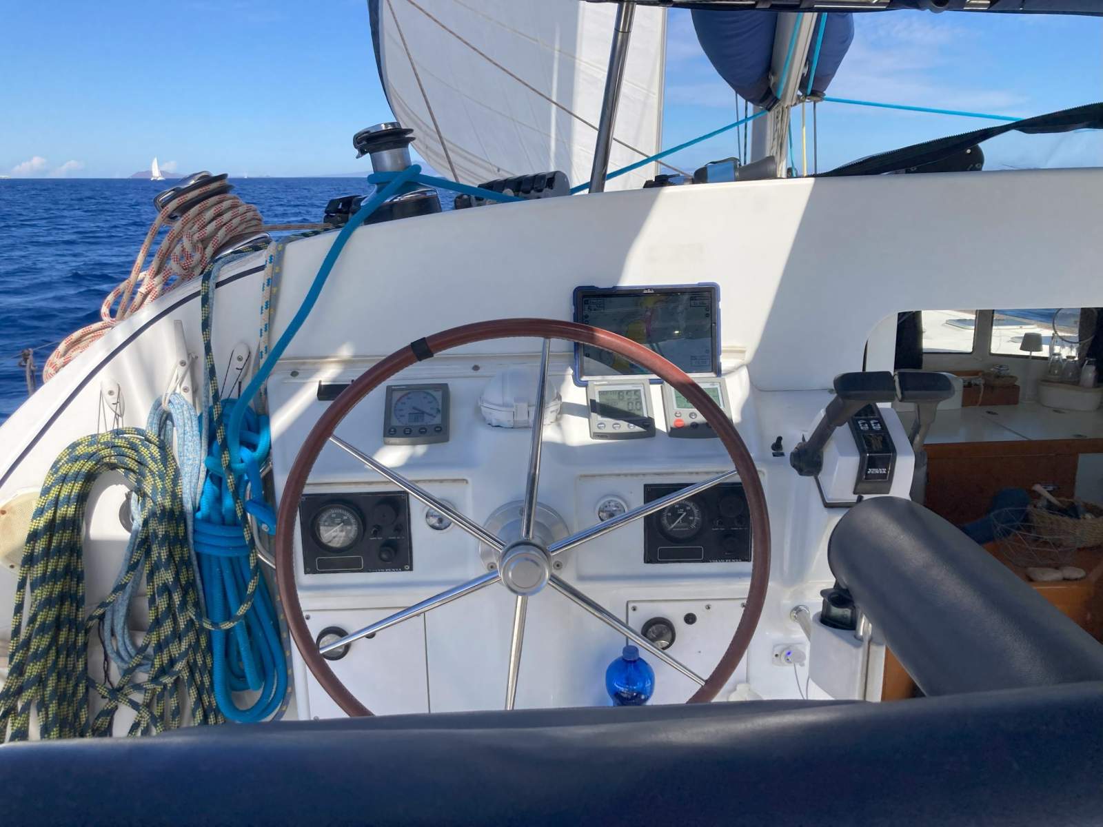 Lagoon 410 S2