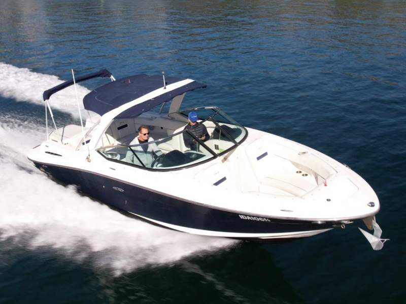 Sea Ray 270 SLX with Balmoral Swing Mooring & New Engine
