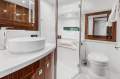 Riviera 6000 Sport Yacht Platinum Edition