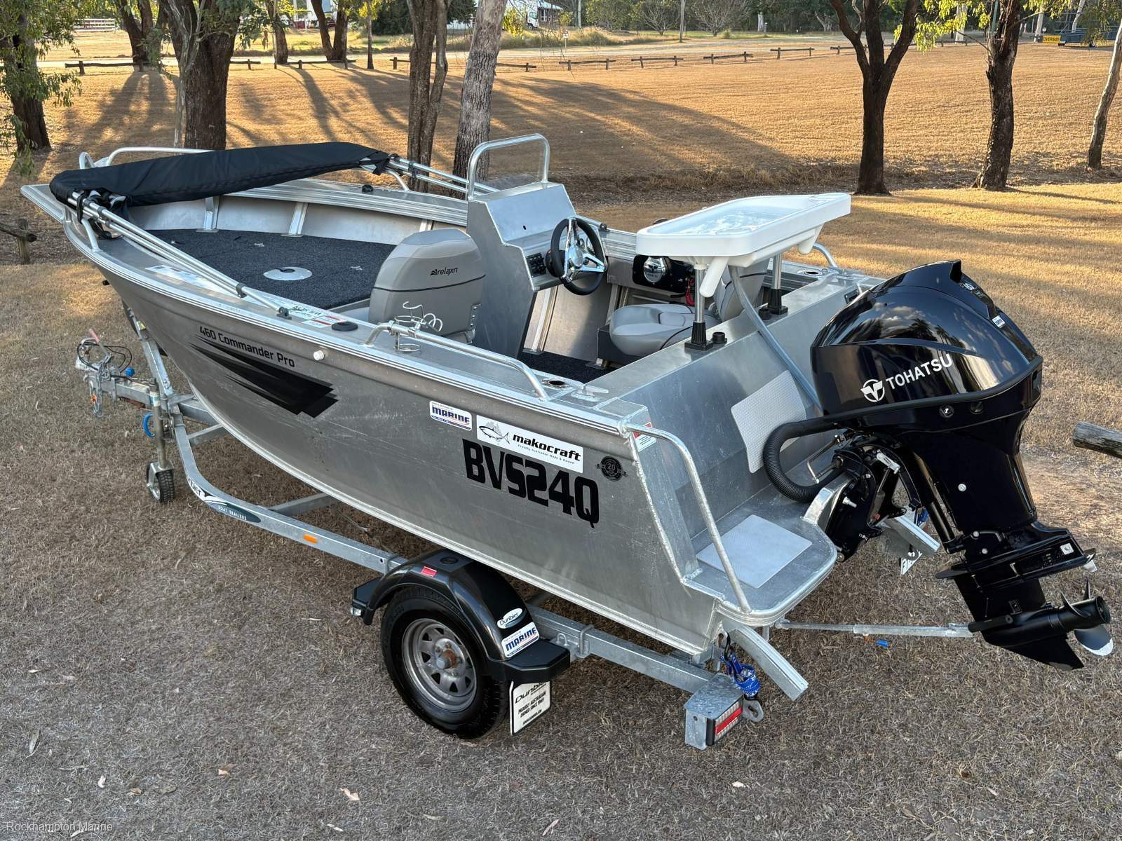 Makocraft 460 Commander Pro Side Console - Only 60 Hours - Immaculate Condition